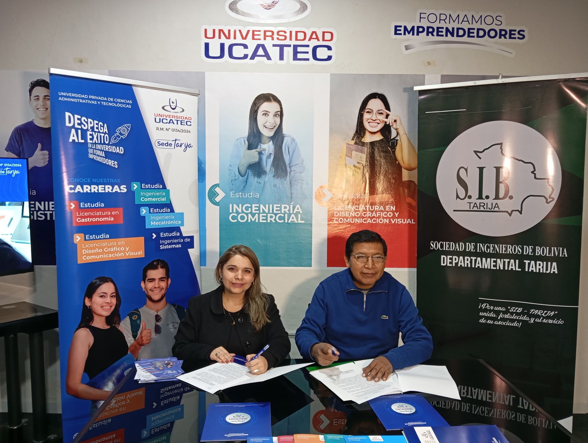 UCATEC Sede Tarija y la Sociedad de Ingenieros de Bolivia firman convenio para fortalecer la educación superior