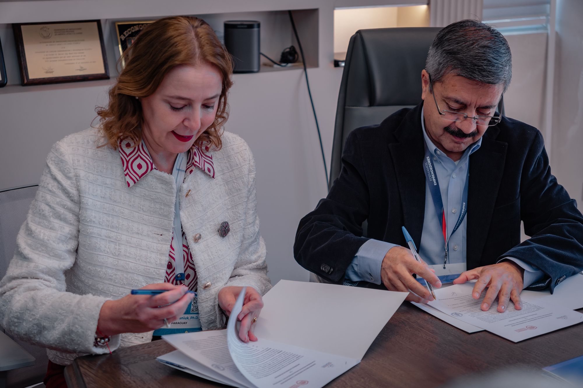 UCATEC y UNAE renuevan su alianza estratégica en el marco del X Congreso Internacional de la Red ACINNET