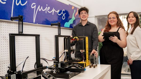 UCATEC activa su Hacker Space: Tecnología de vanguardia en la facultad de Tecnología