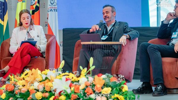 Transformación digital en la educación superior: más allá de la tecnología, hacia nuevas formas de aprender